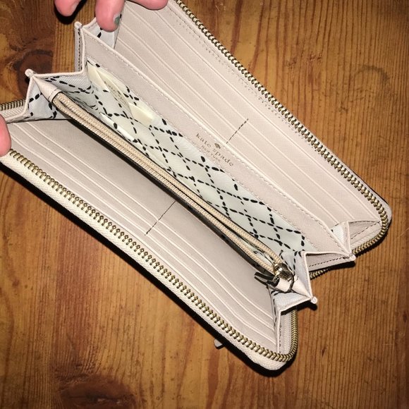 Kate Spade Cream Leather Wallet - Picture 2 of 4